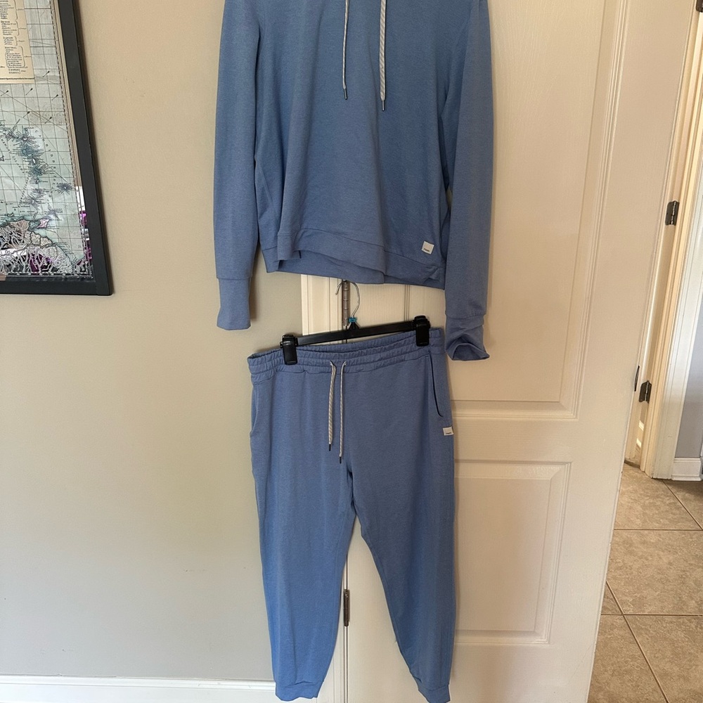 Vuori hoodie and Jogger Set